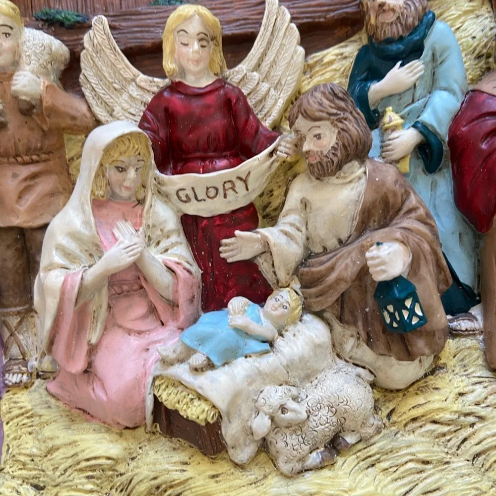 Nativity wreath with audio